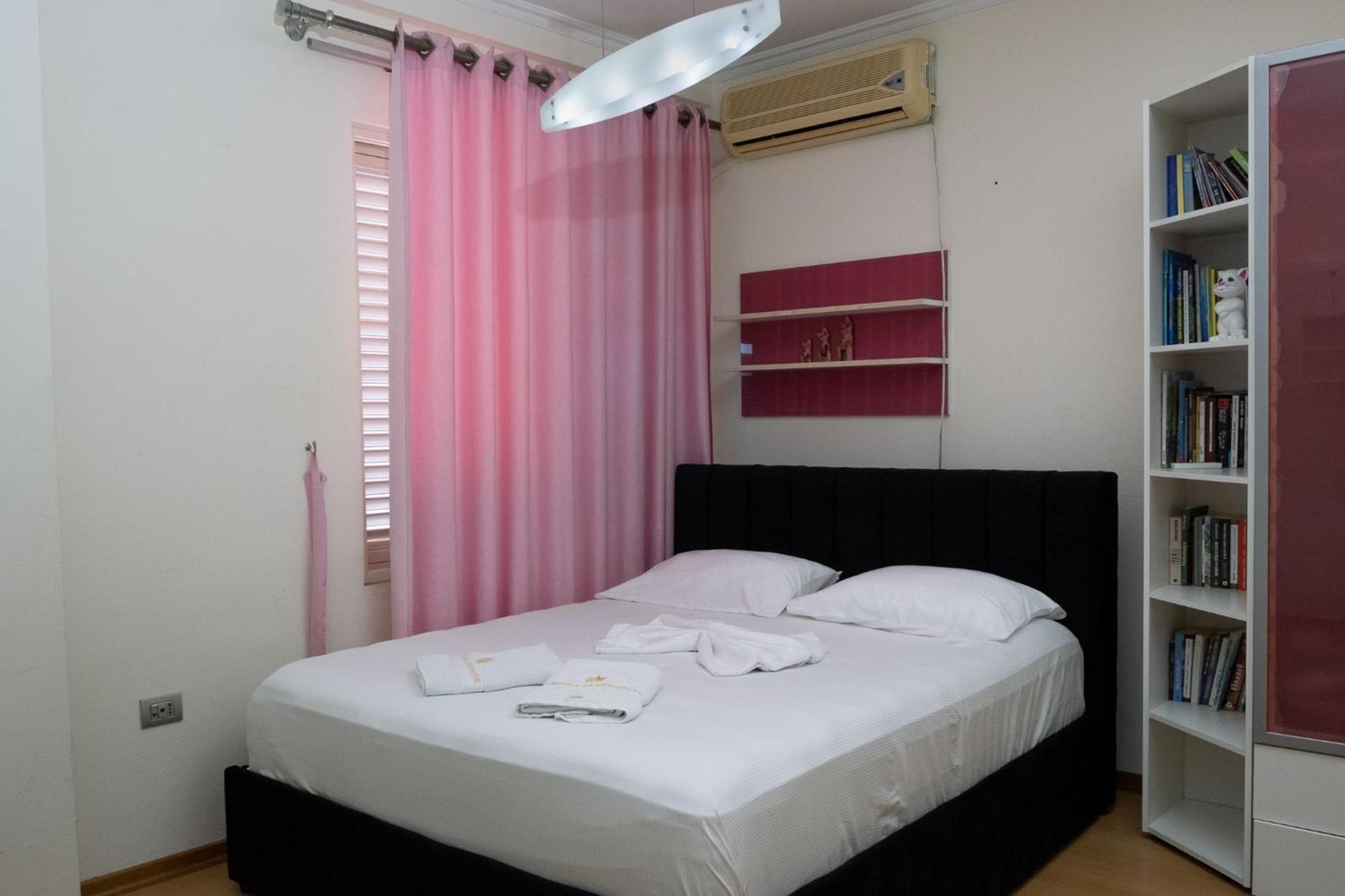Albjona Guesthouse Tiranë Luaran gambar