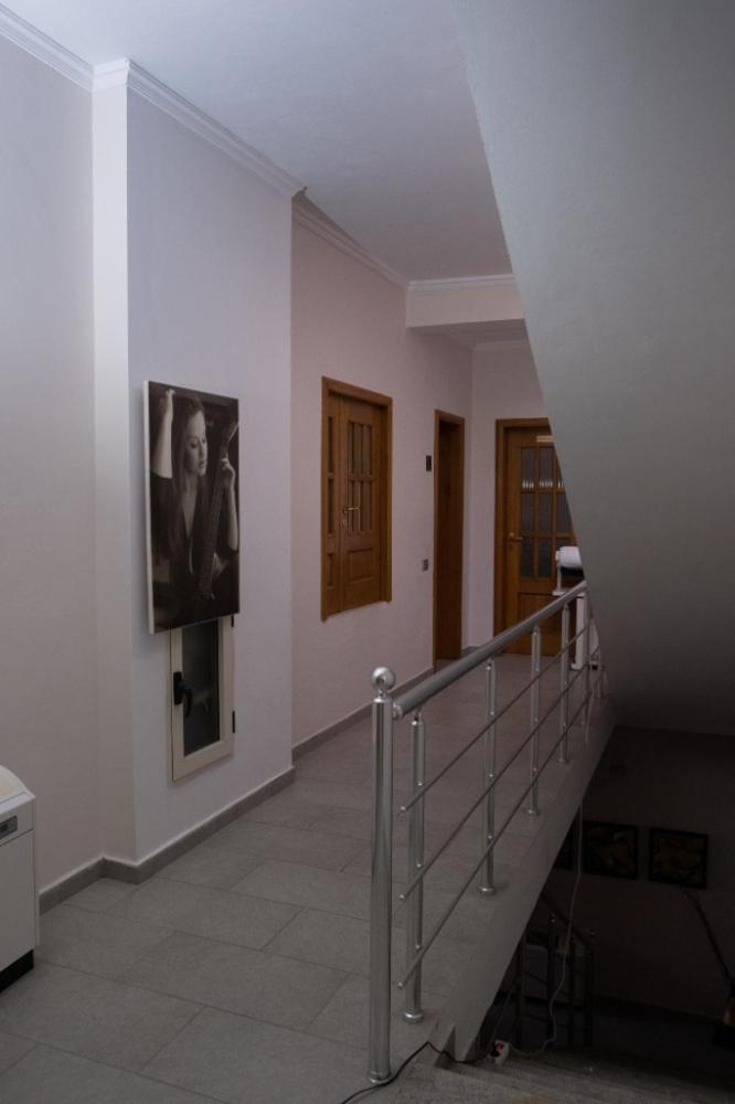 Albjona Guesthouse Tiranë Luaran gambar