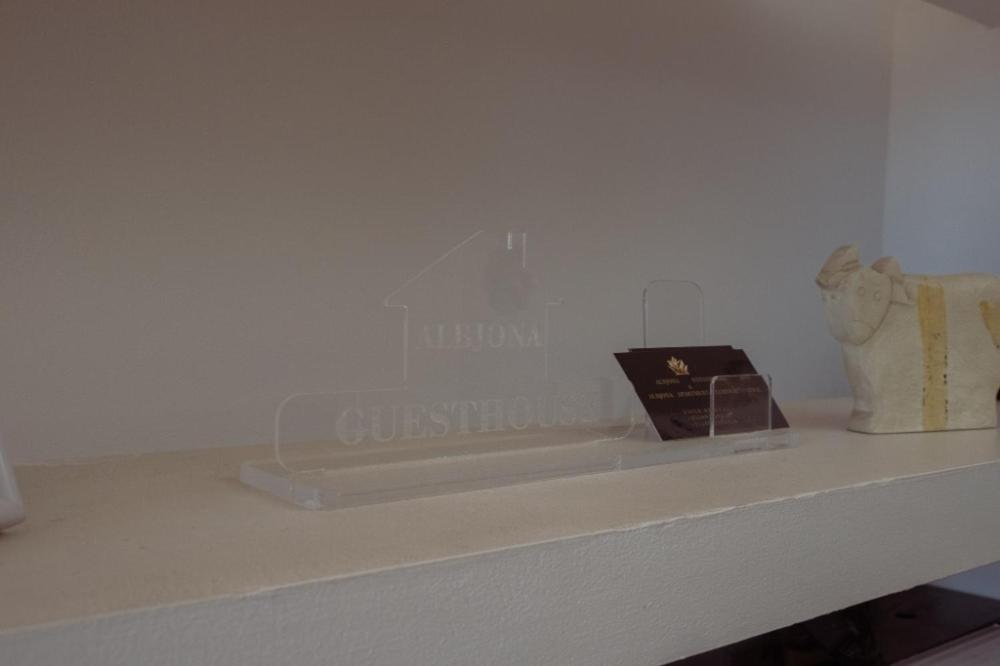 Albjona Guesthouse Tiranë Luaran gambar