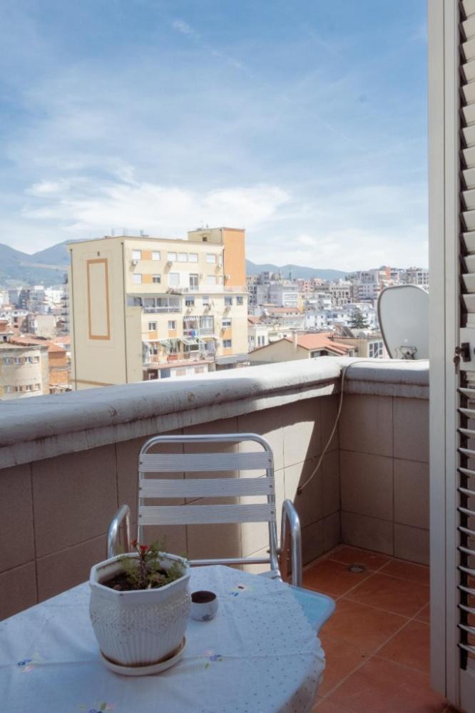 Albjona Guesthouse Tiranë Luaran gambar